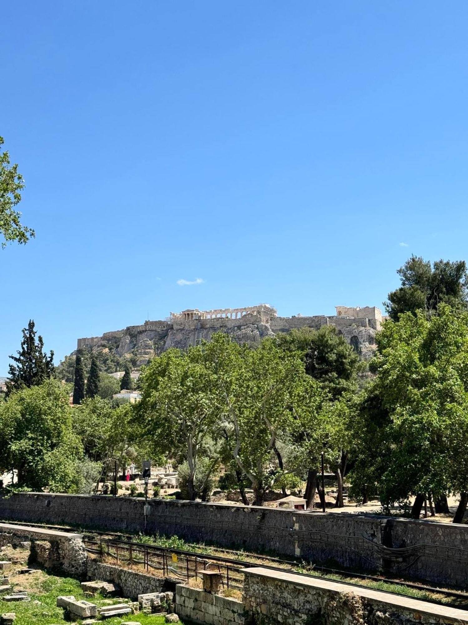 Feeling Athens, Thiseio